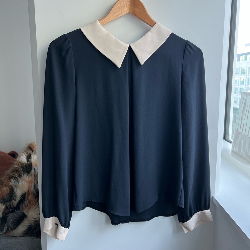 Darimeya Peter Pan Collar Button Down Blouse Shirt Size S/M